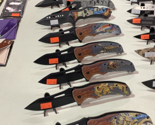 fancy handled knives, Techtron, gun and knife show, Oregon